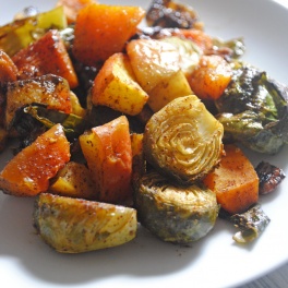 Slightly sweet with a little spice, these Maple Curry Roasted Brussels Sprouts, Butternut Squash and Apples make a delicious side dish for Thanksgiving!