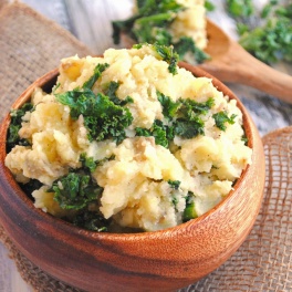 Make these creamy, delicious Vegan Mashed Potatoes for your next dinner party! Garlicky kale packs serious nutrition into this comforting side dish.