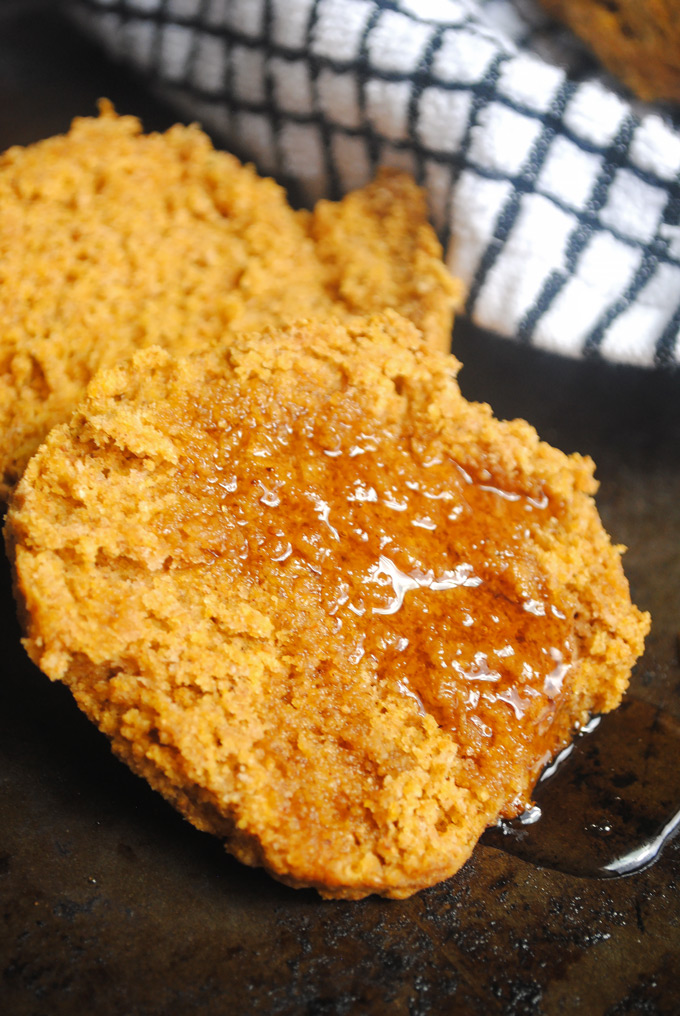 These whole wheat & vegan biscuits are full of delicious pumpkin flavor and warm pumpkin spice! Make them for breakfast or as a side dish for the holidays.