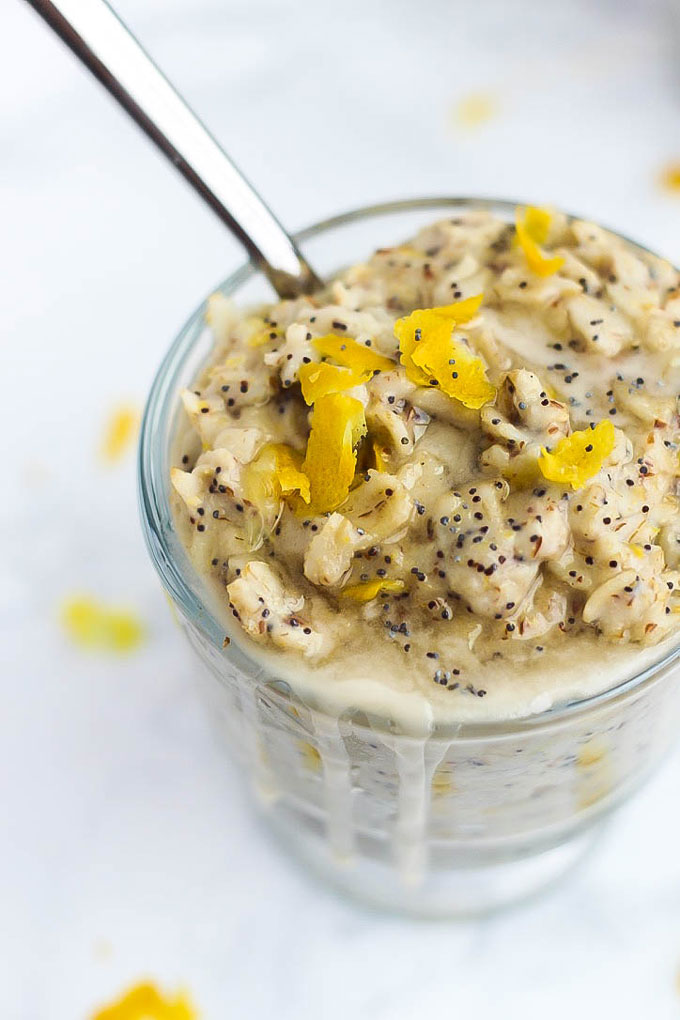 What's better than a warm bowl of oatmeal for breakfast? Oatmeal that tastes like a muffin! This Lemon Poppy Seed Oatmeal is bursting with lemon flavor.