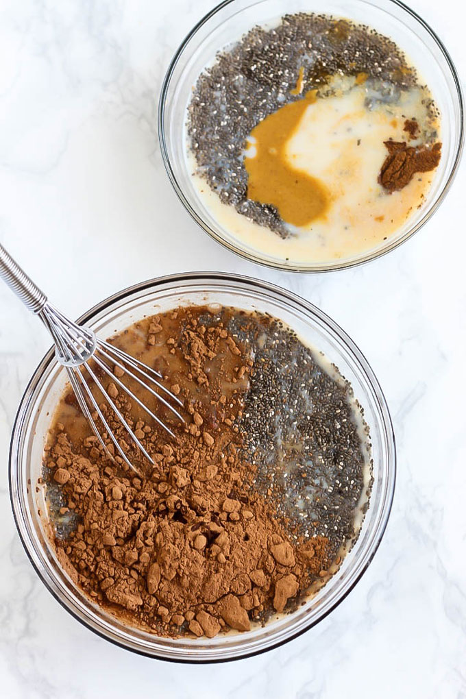 two mixing bowls of chia pudding