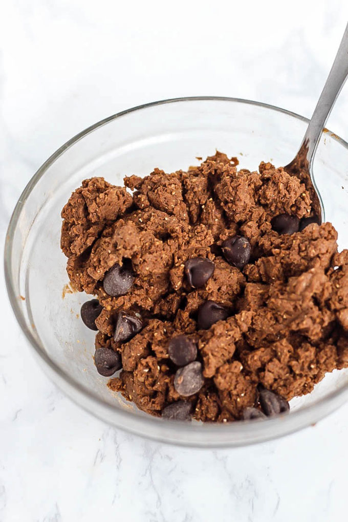 A HUGE chocolate protein cookie that will satisfy your sweet cravings! Healthy enough to have for breakfast, vegan & gluten-free. Plus, it's super tasty!