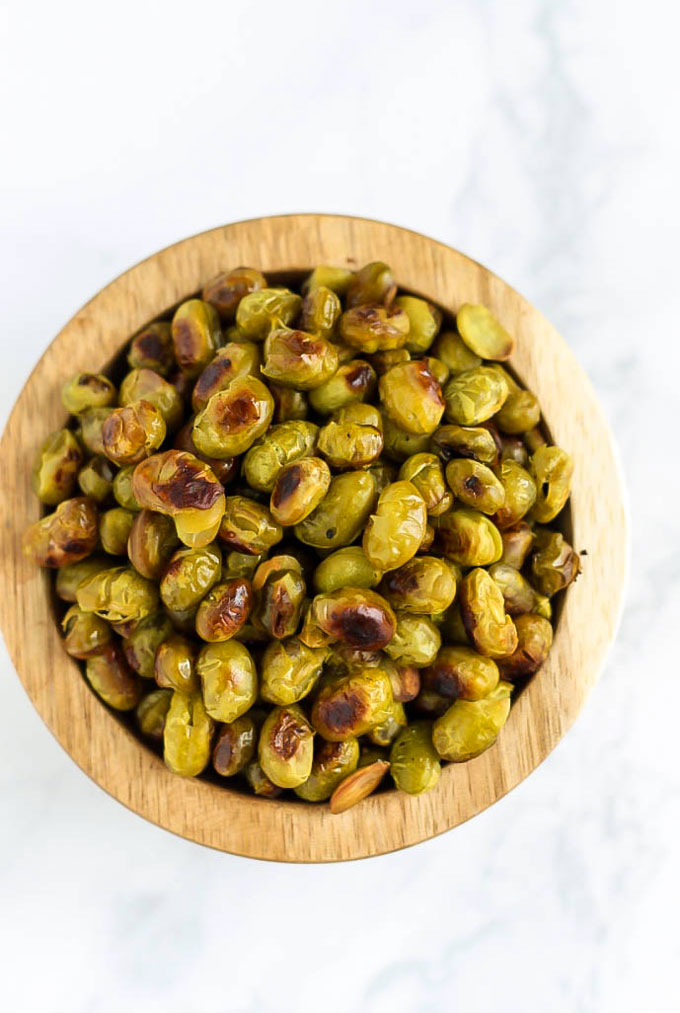 Salt and Vinegar Roasted Edamame – Emilie Eats