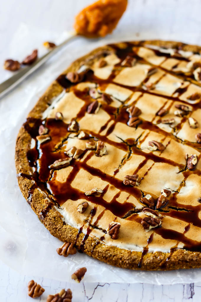 If you're looking for a fun dessert for the holidays, this sweet Pumpkin Pie Dessert Pizza is for you! It's flavorful, vegan, gluten-free and easy to make.