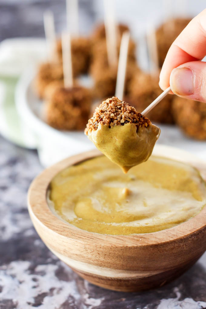 Crispy, bite-sized & perfectly spicy, these Baked Tofu Nuggets with "Honey" Mustard Dip are your new favorite finger food or appetizer! Vegan & gluten-free.