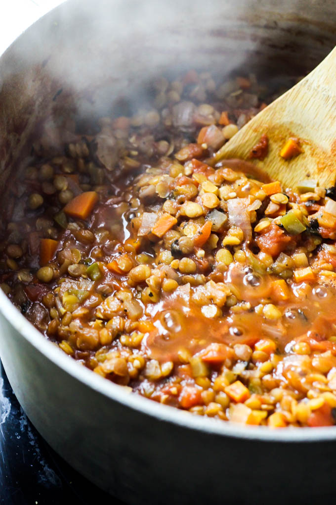 Enjoy this classic flavors of this Sweet Potato Spaghetti with Chunky Lentil Sauce! This vegan & gluten-free meal is comforting and filling, yet healthy.