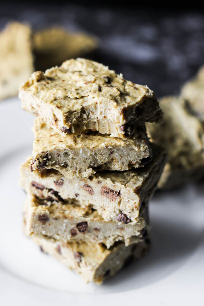 Yes, there's beans hiding in this Chickpea Cookie Dough Fudge! No baking required, vegan & gluten-free. A healthy dessert to satisfy your sweet tooth!