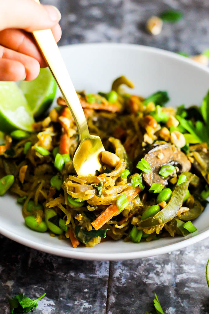 This Spaghetti Squash Peanut Stir Fry is an easy, hearty, vegetable-packed dinner that's done in just 1 hour. Vegan & gluten-free!