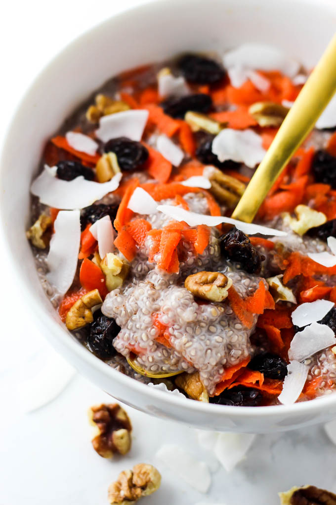 Cake for breakfast? Of course! This Carrot Cake Chia Pudding is a decadent, healthy breakfast that will keep you satisfied all morning. Vegan & gluten-free!