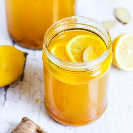 Amp up your morning routine with this warm, nourishing Turmeric Lemon Ginger Tea! It’s full of antioxidants and vitamin C to start your day feeling great.