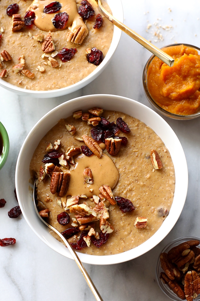 Start cold mornings off right with a warm bowl of nourishing oatmeal! From chocolate to pumpkin, you'll never get bored with these 10 vegan oatmeal recipes.