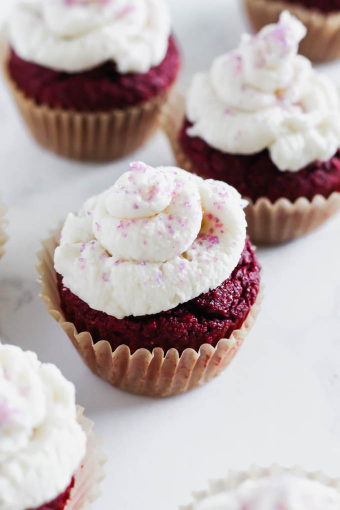 Vegan Red Velvet Cupcakes – Emilie Eats