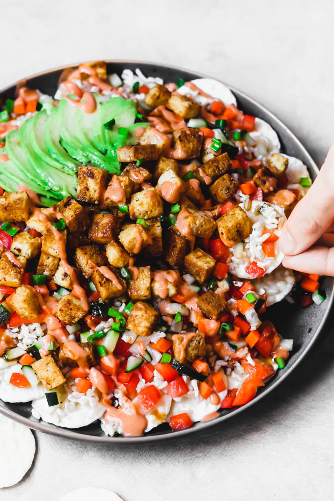 Sushi nachos with avocado