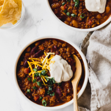 cropped-vegan-chili-plant-based-dinner-recipe-4.jpg