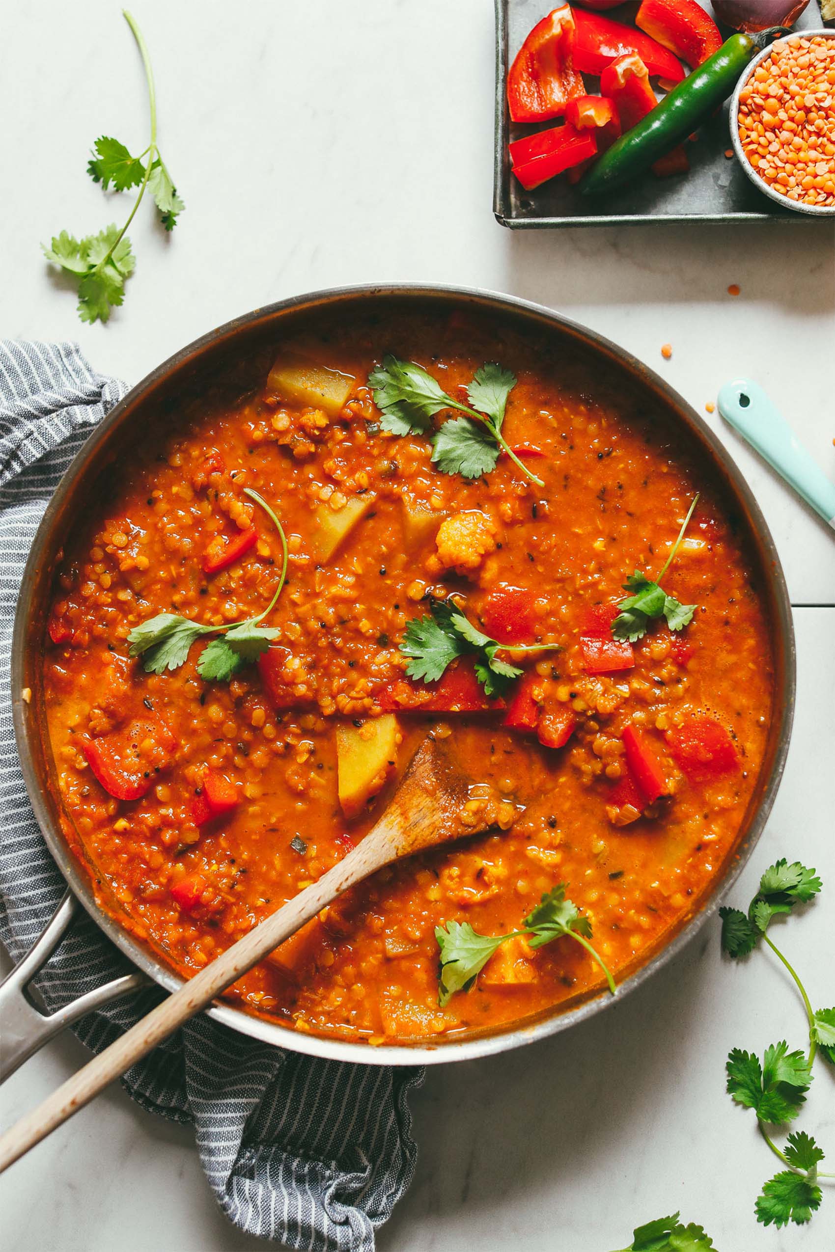 a pot of vegan red curry