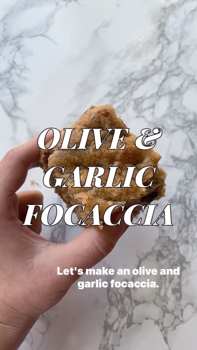 gimme bread 🥖🥖🥖 & gimme garlic 🧄🧄🧄 this olive & garlic focaccia made with Organic Sprouted Spelt Flour from @OneDegreeOrganics is simply delicious! #ad⁠⠀
⁠⠀
spelt is an ancient variety of wheat that @OneDegreeOrganics then sprouts to enhance its nutrition & improve digestibility. the Organic Sprouted Spelt Flour from @OneDegreeOrganics also adds whole grains without sacrificing the fluffy texture of traditional focaccia.⁠⠀
⁠⠀
link in my bio for the full recipe! (only takes 2 hours 🙌🏼)